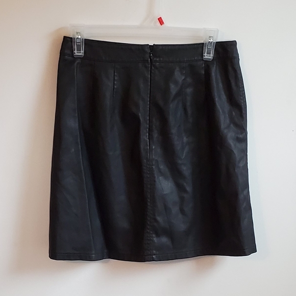 LOFT Ann Taylor Black Faux Leather Shift Skirt - Picture 5 of 13